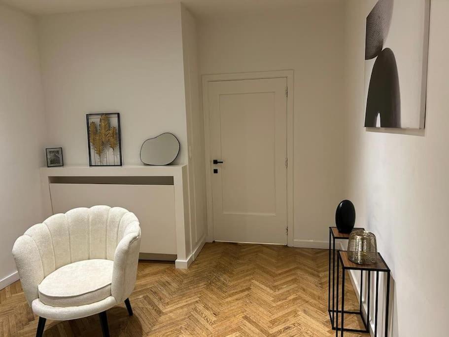 Centre - Ixelles - Avenue Louise - Chic * Brussels