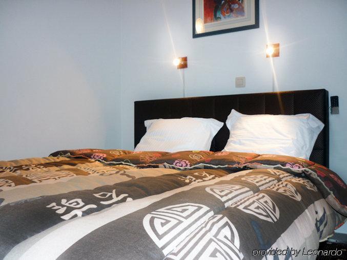 Aryan Khách sạn hẻo lánh 2*