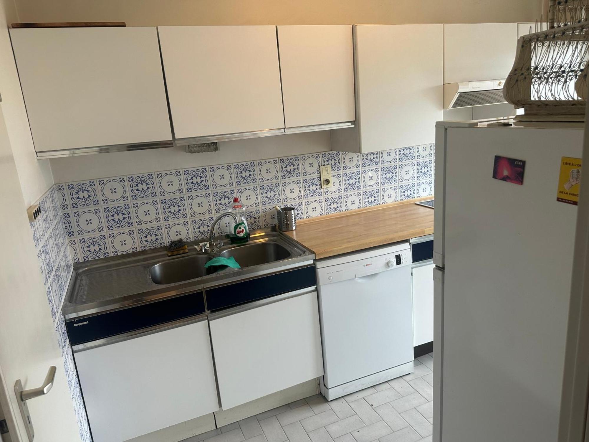 Europe Apartment *