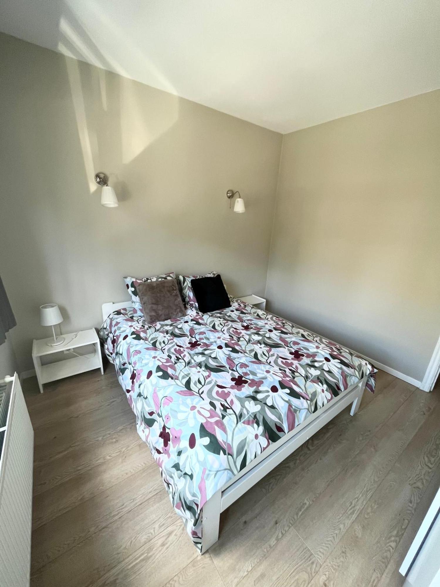 Beautiful One Bedroom Flat Flagey *