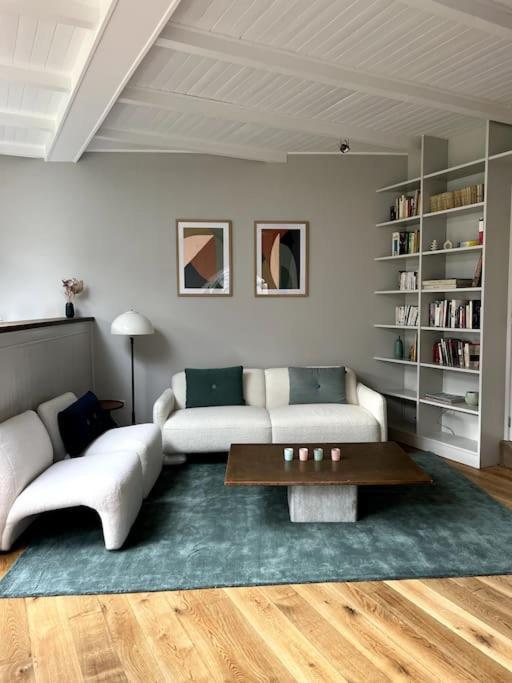 Holiday home Charmante Maison Dans Un Coin De Verdure A Boitsfort