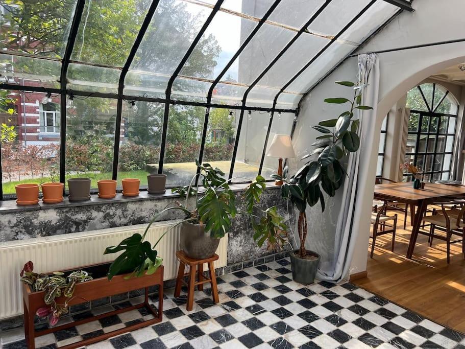 Charmante Maison Dans Un Coin De Verdure A Boitsfort *