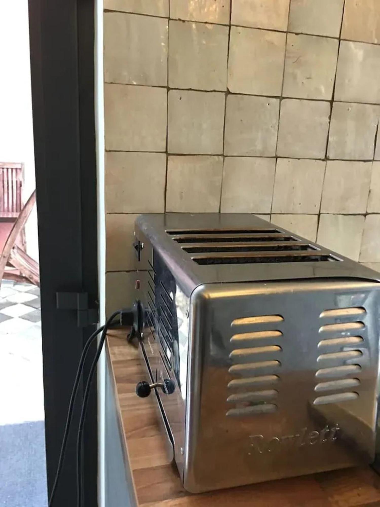 Spacious In Brussels, Large Private Garden Apartment Brussels
