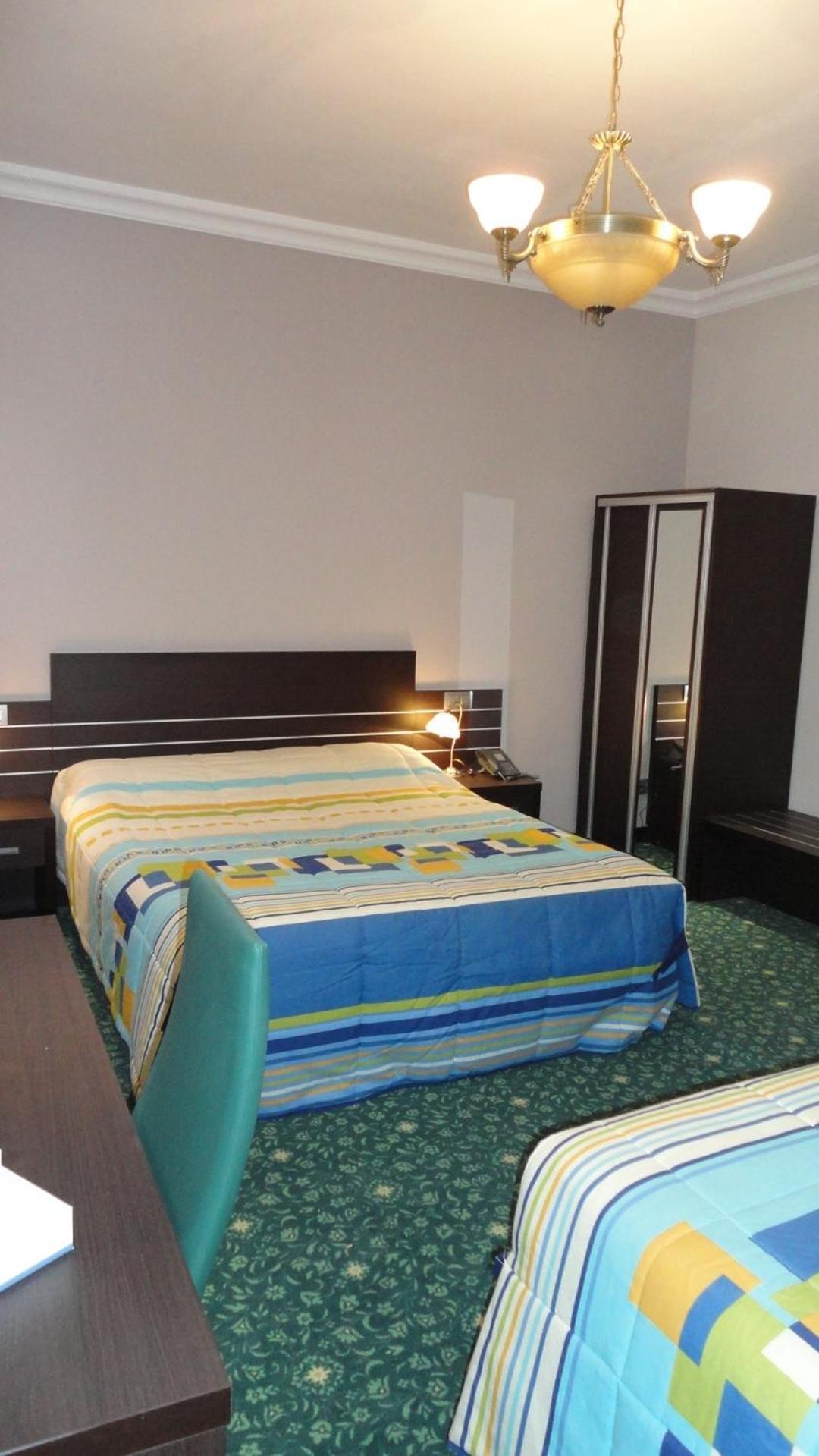 L'auberge Du Souverain Khách sạn 3*
