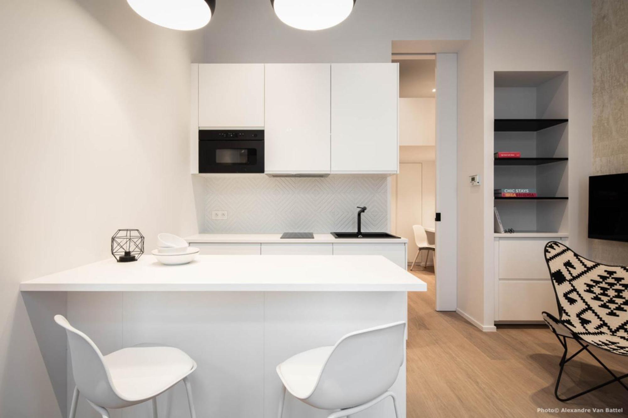 Fully Equipped Near Place Stephanie Apartment Brussels