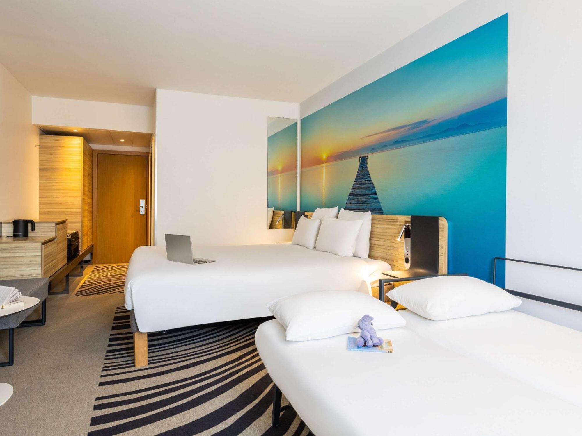 Hotel Novotel Off Grand Place Brussels