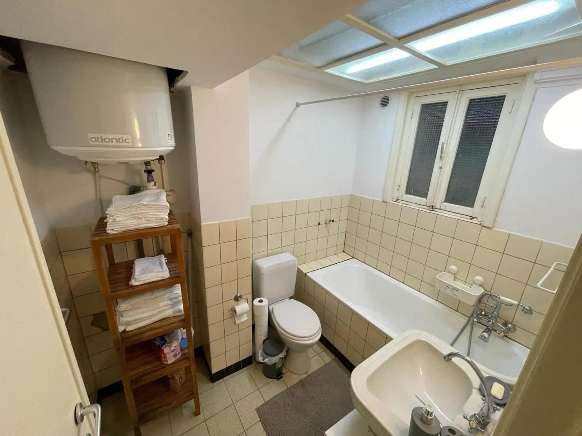 Apartment Charming In Ixelles 40 M² Private Parking Brussels