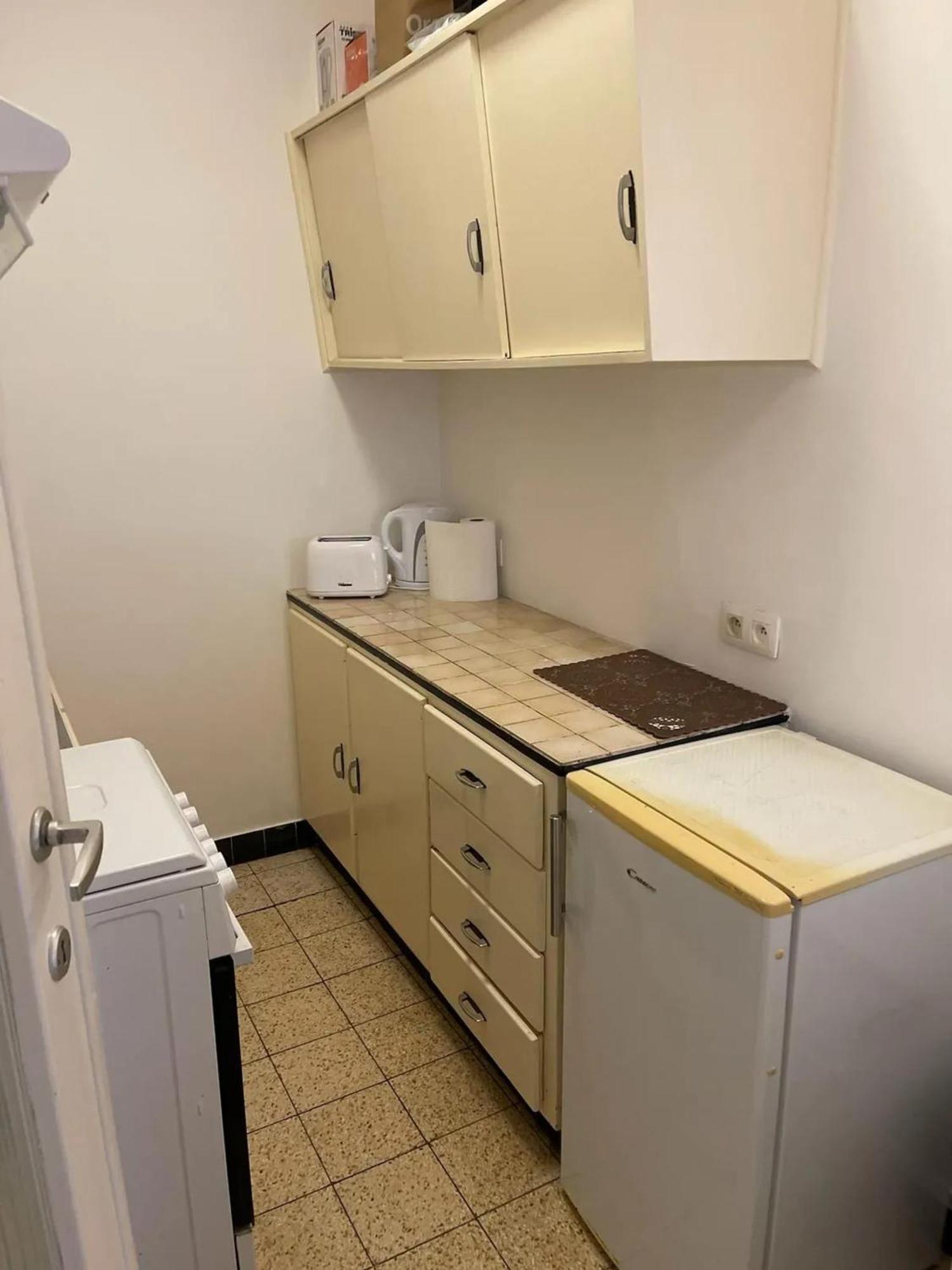 Charming In Ixelles 40 M² Private Parking