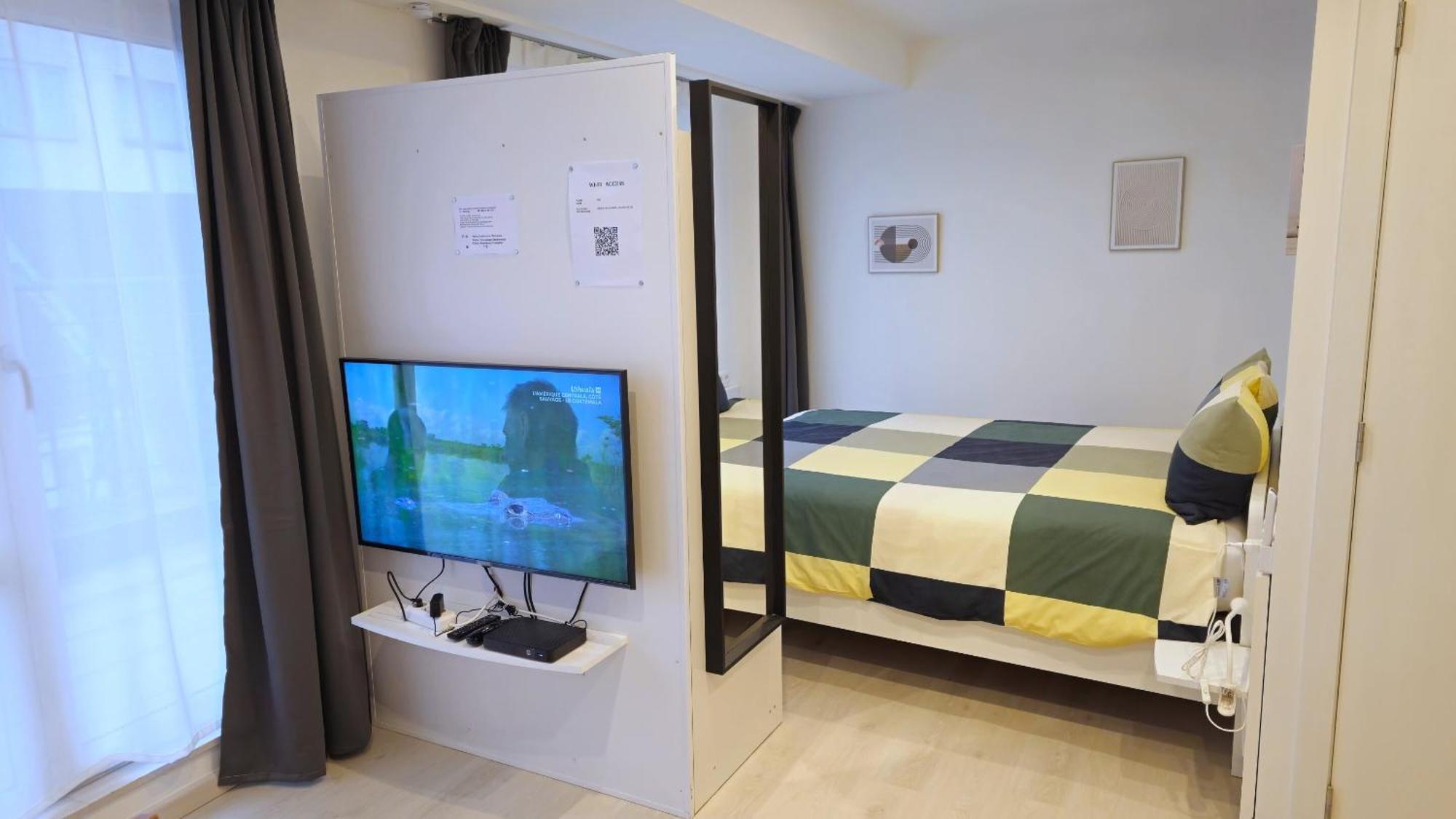 Chez Esmara Et Philippe * Brussels