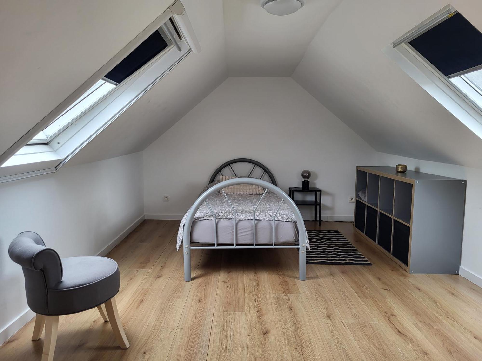 Casa de hóspedes Brussels Bed & Blockchain Private With Shared Bathroom