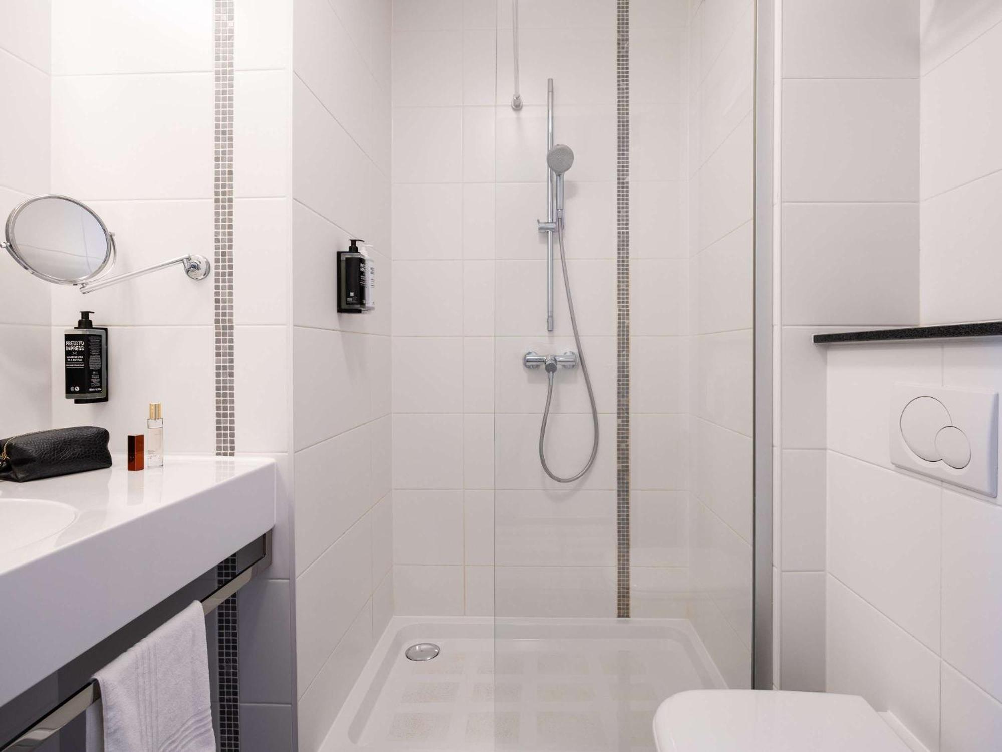 Ibis Styles Brussels Centre Stephanie Hotel