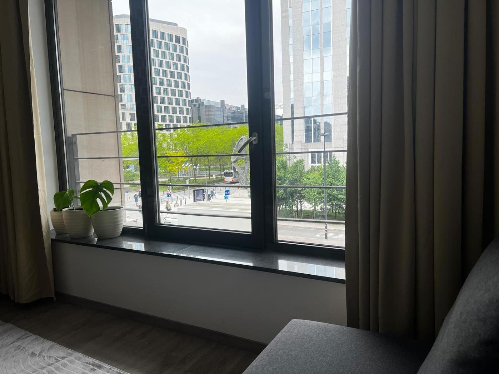 Jardin Botanique Apartment