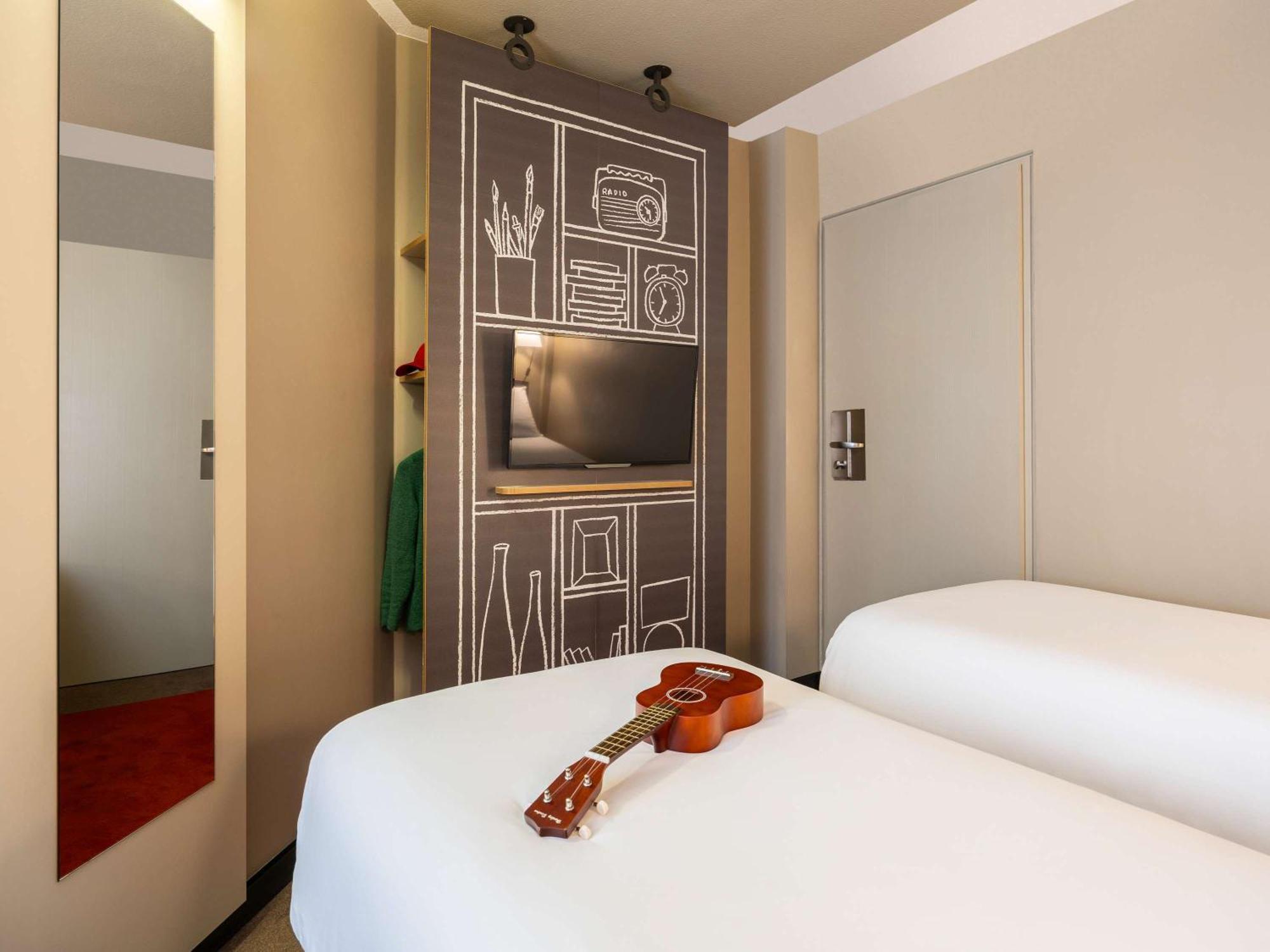 Ibis Centre Hotel 3*