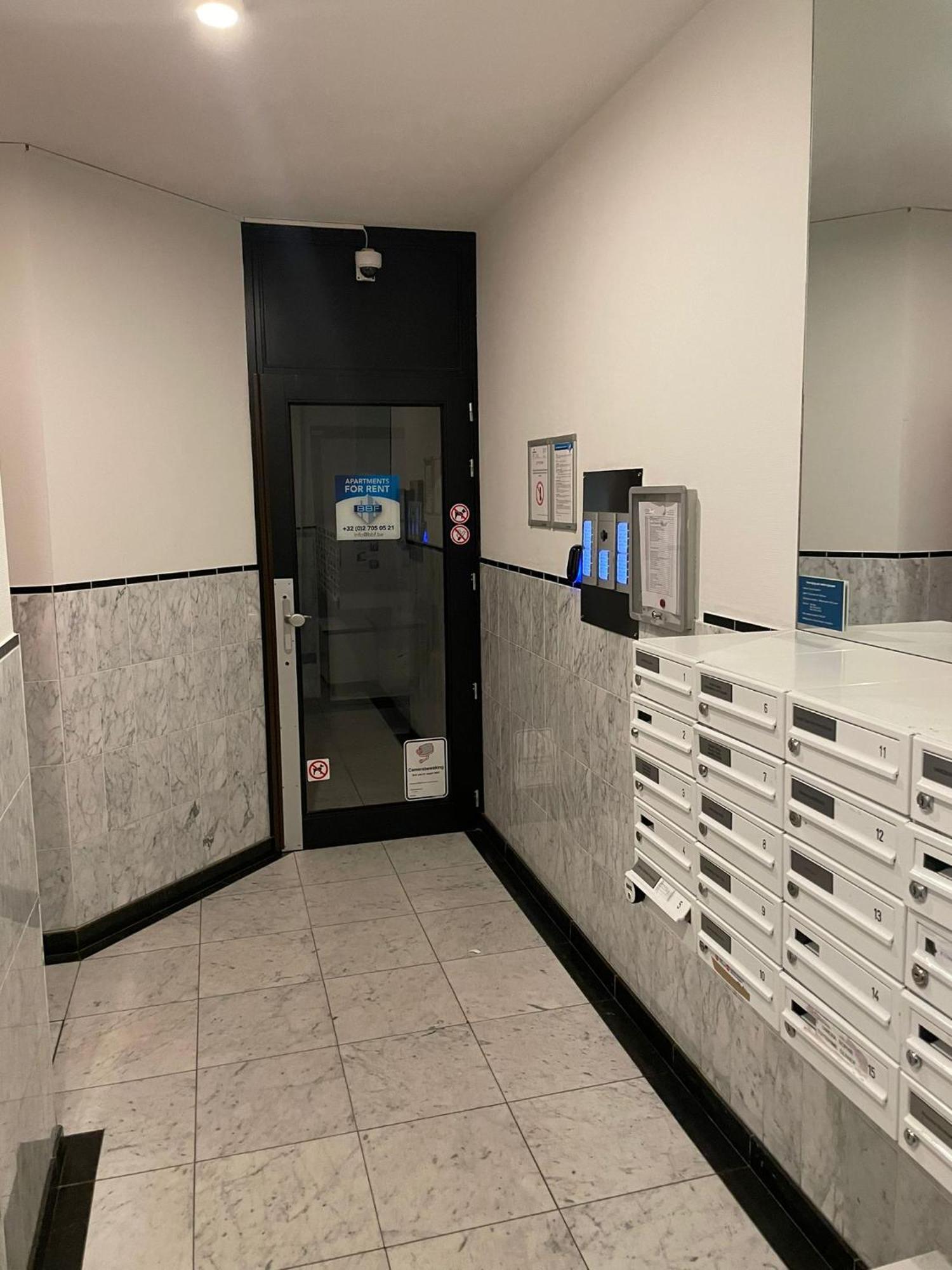 One Bedroom Fully Equipped With Terrace Apartment Brussels