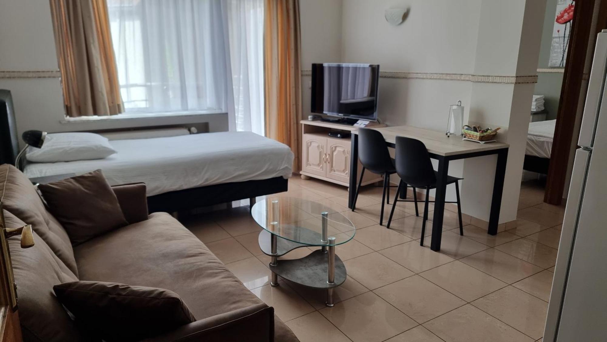 Bara Midi 3* Saint-Gilles