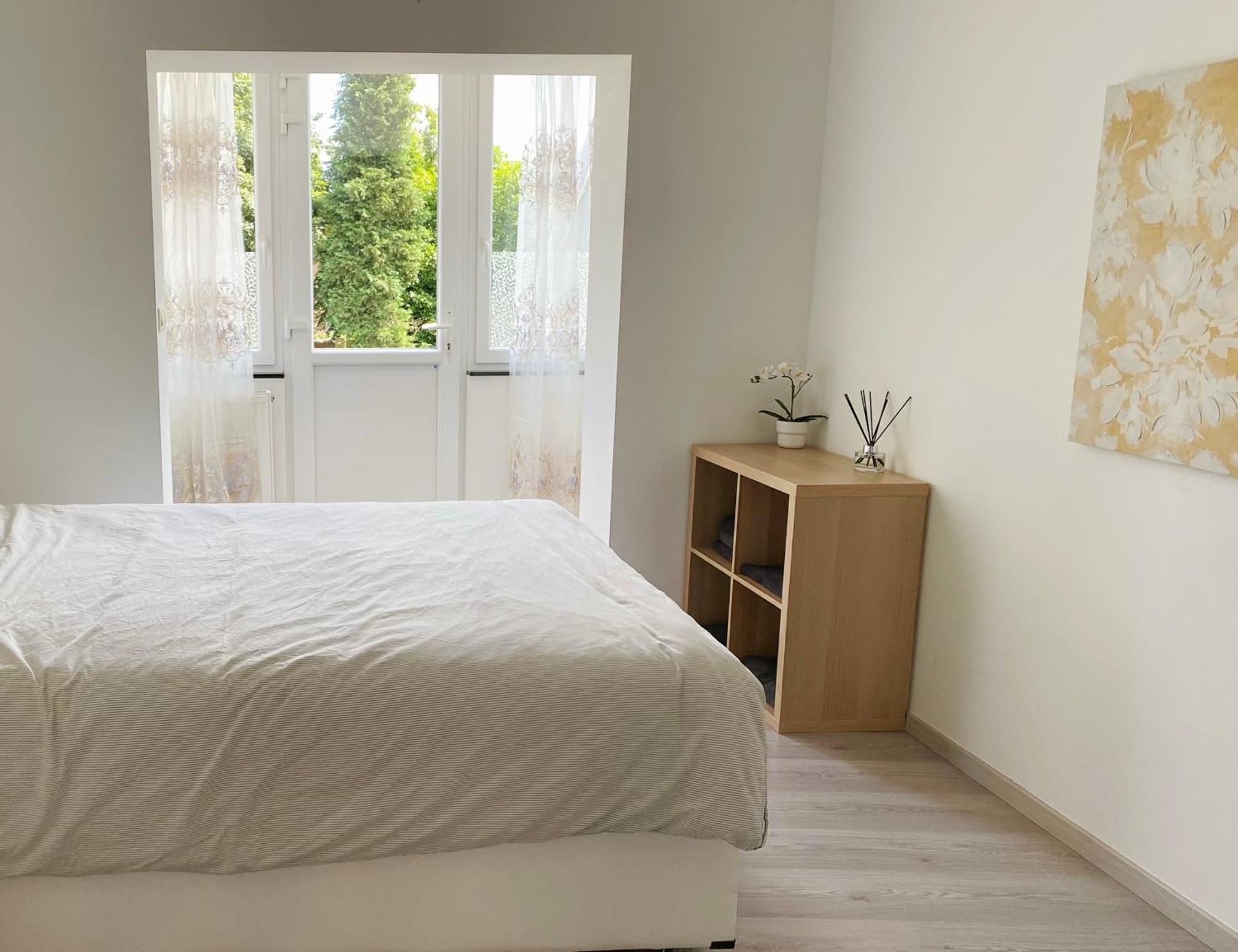 Sweet With Big Terrace Apartment