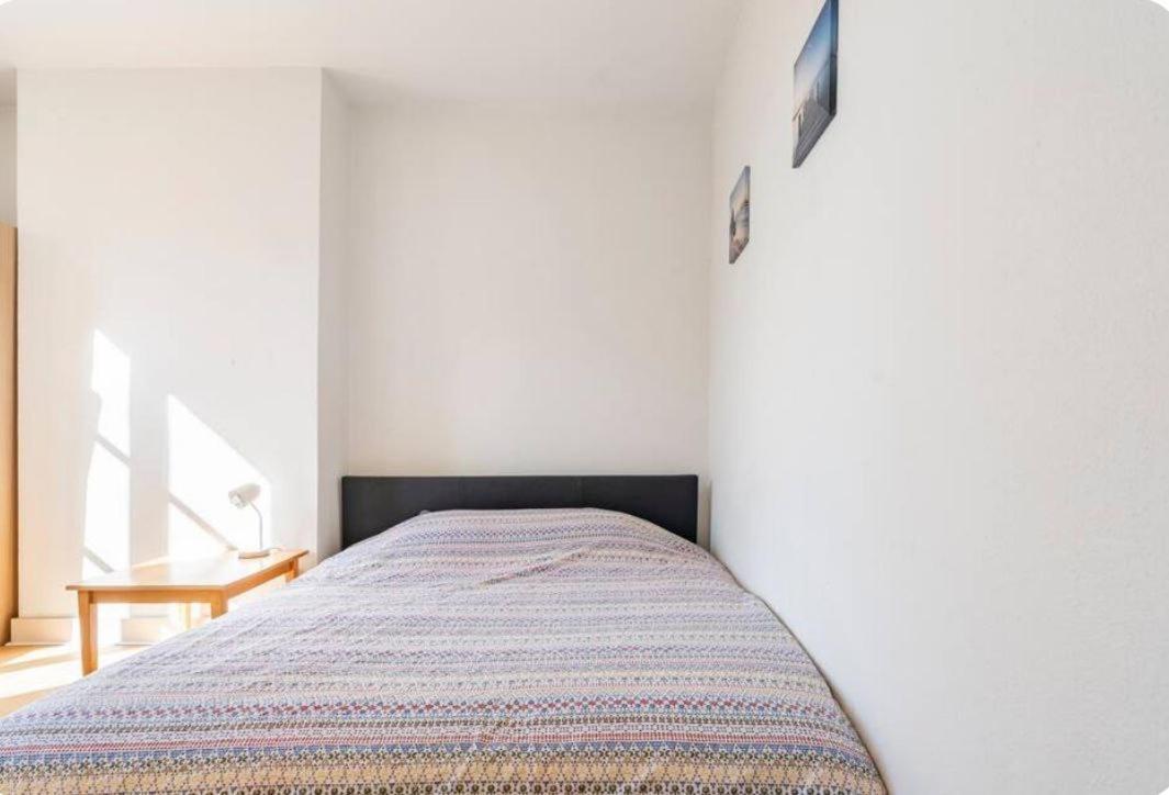 Apartment Place De La Liberte 2 Bedroom *