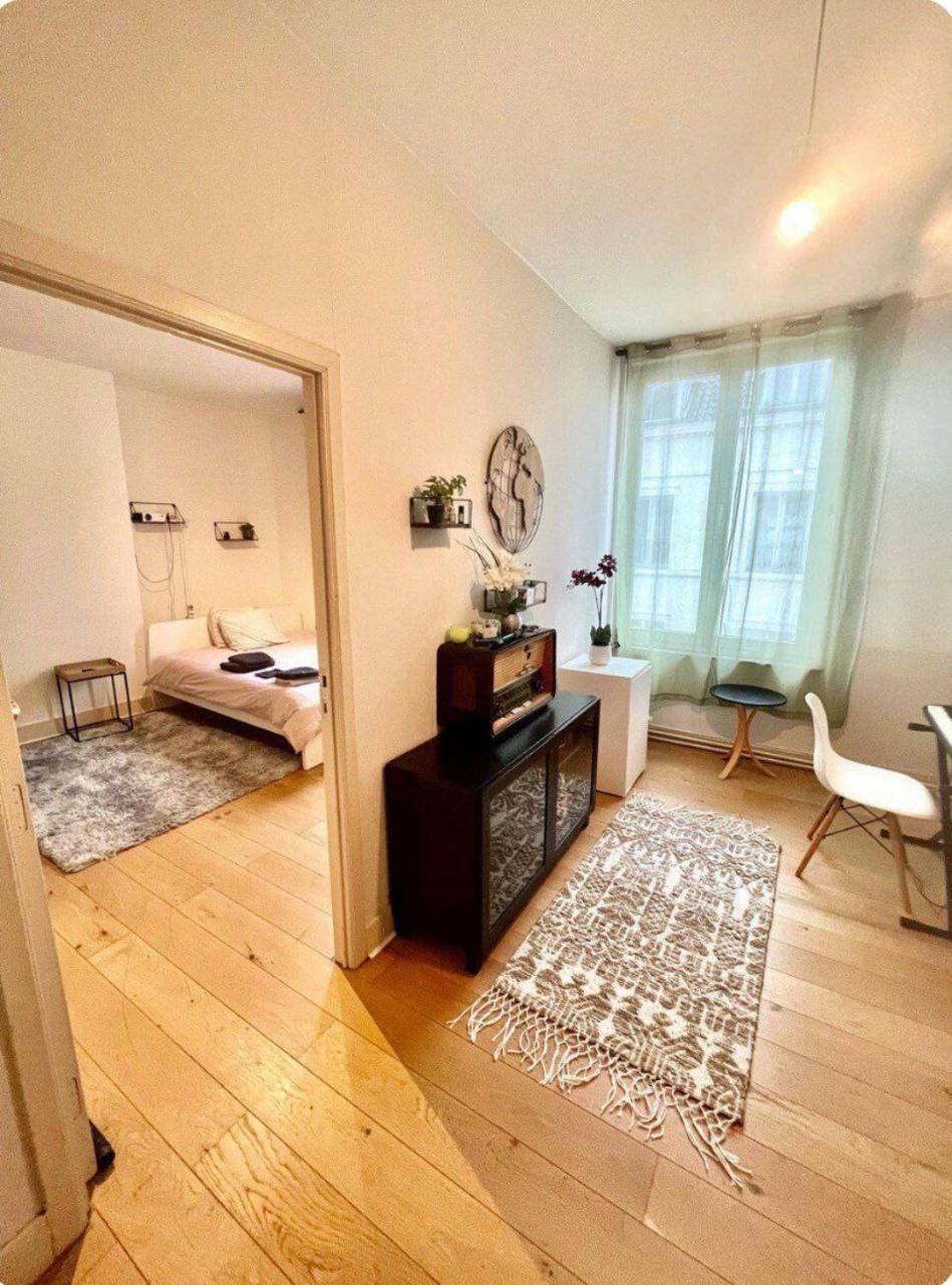 Place De La Liberte 2 Bedroom * Brussels