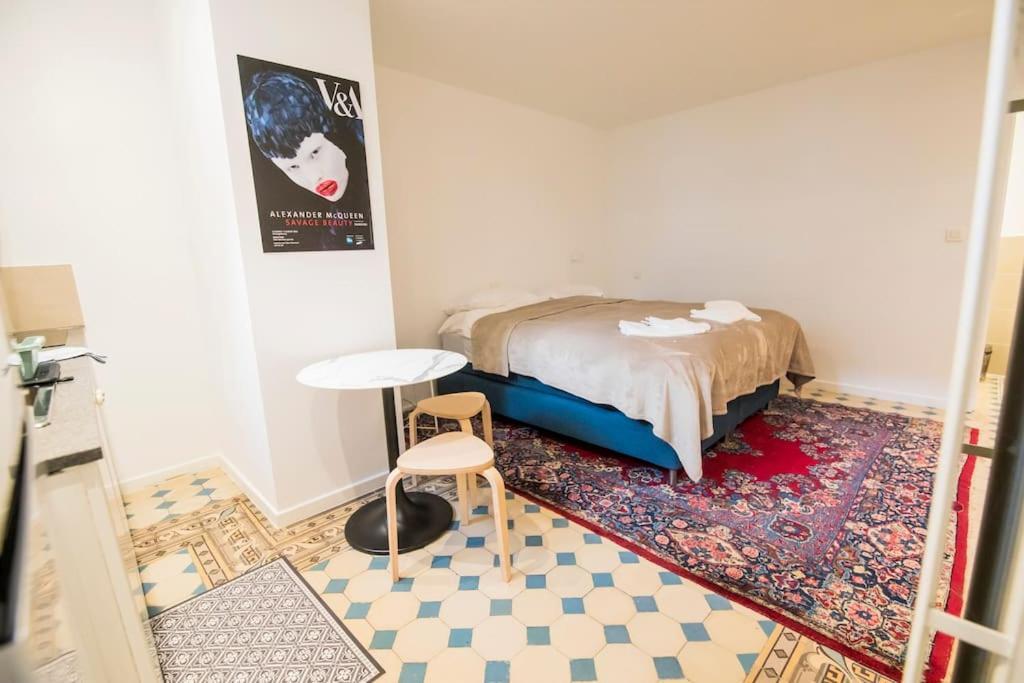Apartment Smart - Gare Du Midi Brussels