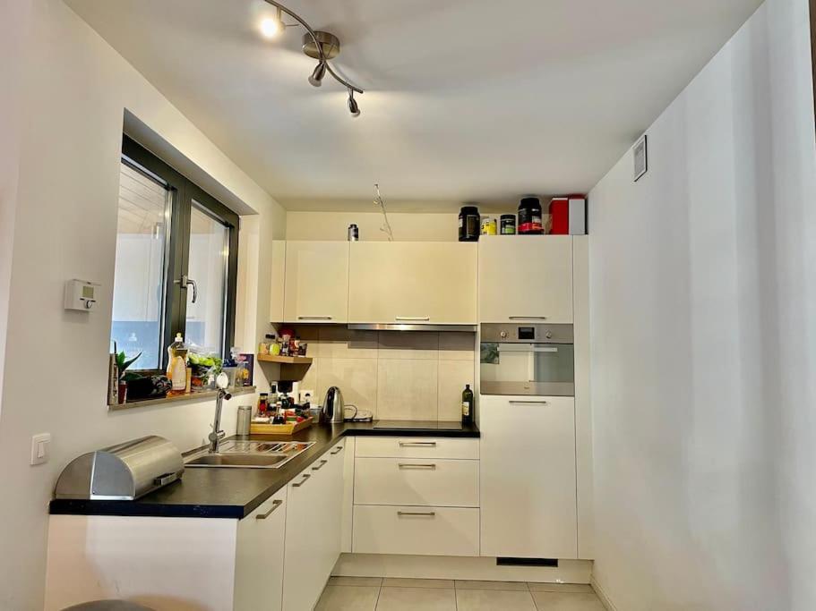 Apartment Elegant Canal-view Duplex With Free Parking *