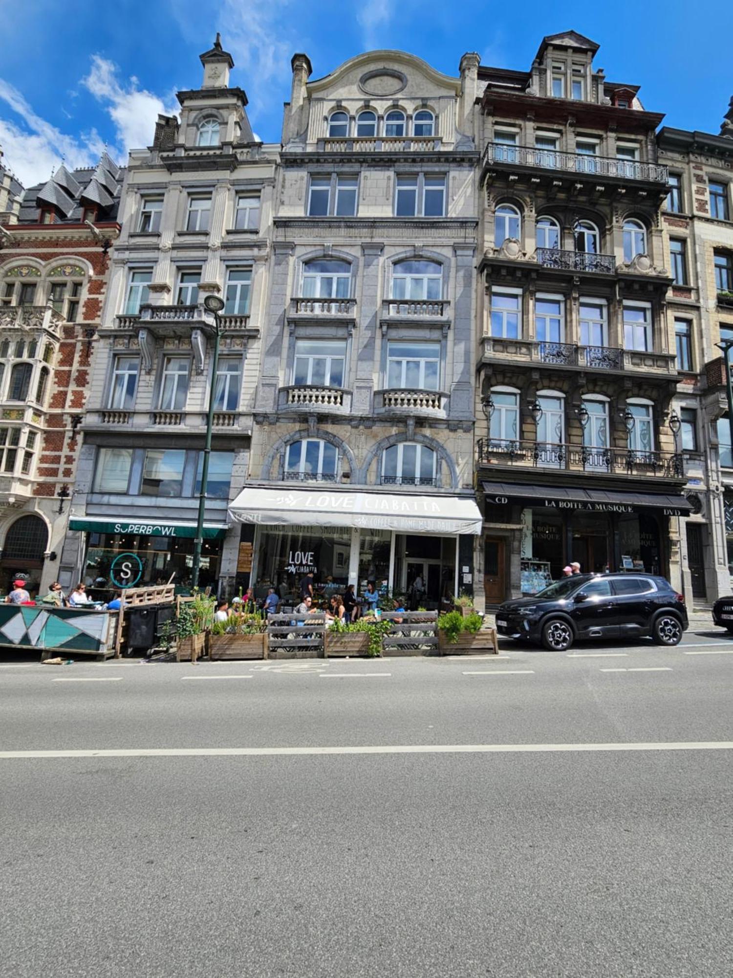 Apartment Centre De Merveilleux ! Brussels
