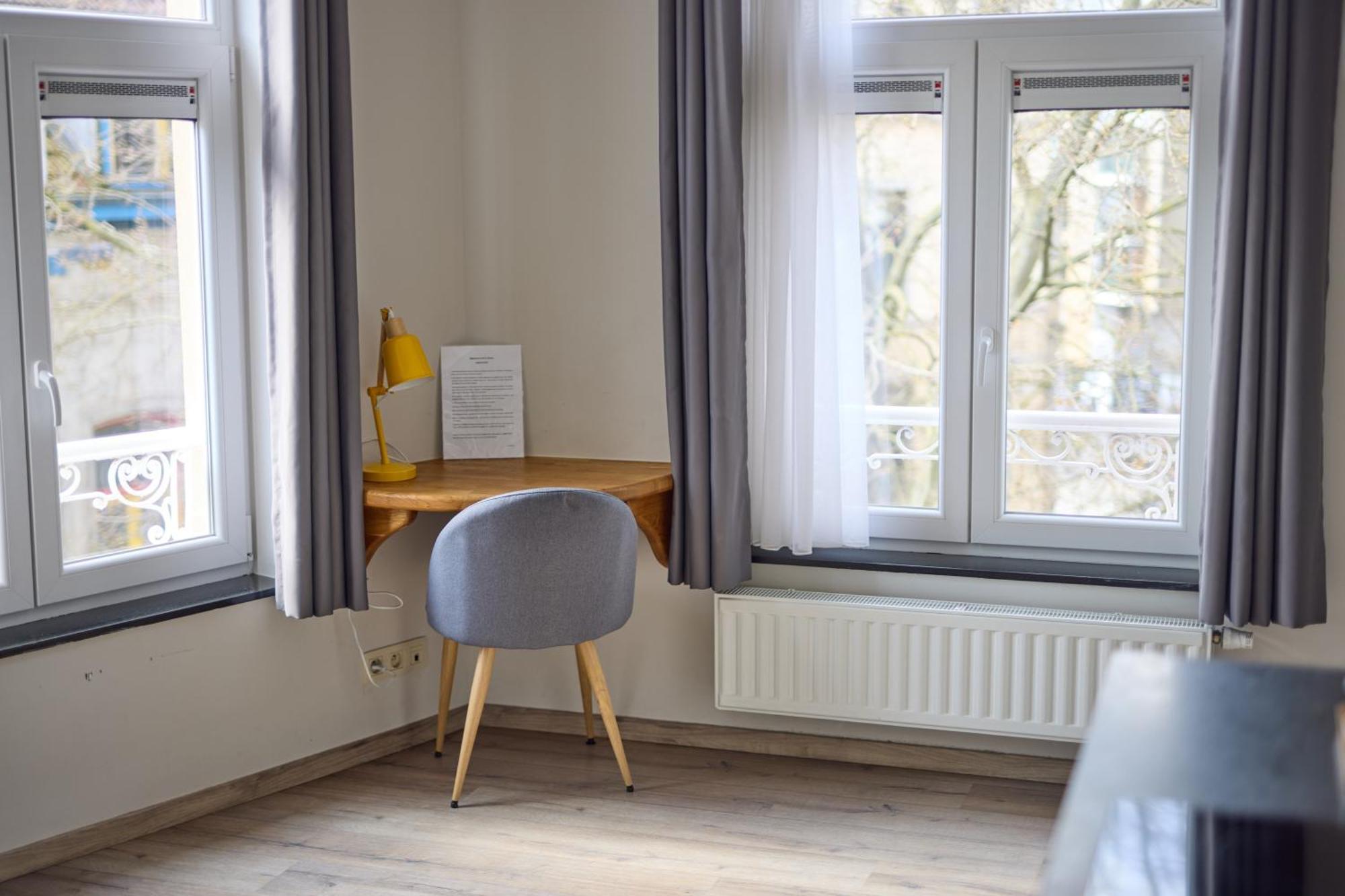 Schuman Luxe Apartment