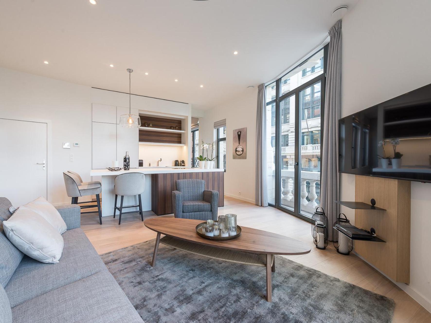 Apartment Modern 1br - 90 Sqm *