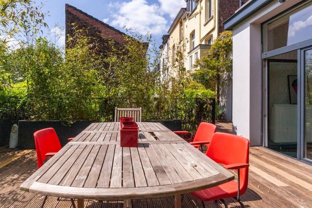 Exceptionnelle Maison Avec Jardin ! * Brussels