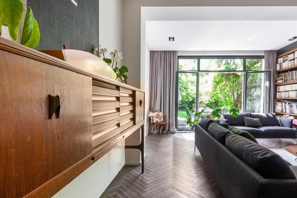 Villa Exceptionnelle Maison Avec Jardin ! *
