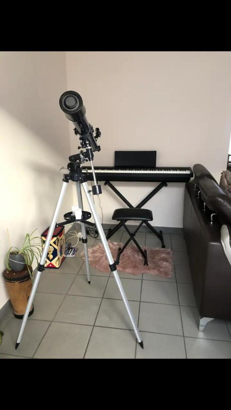 Privee Dans Grande Maison
