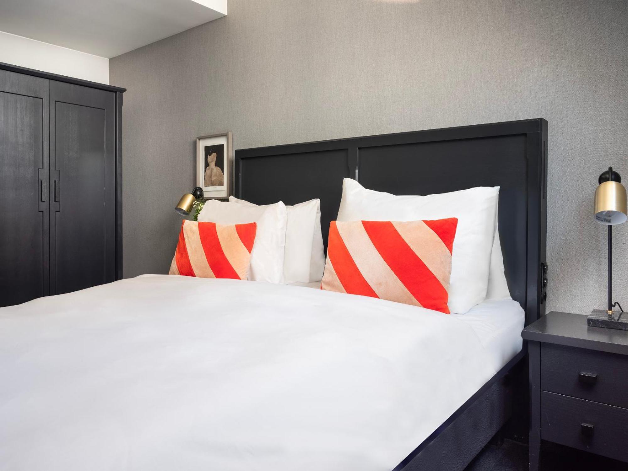 Numa Brussels Lief Aparthotel Brussels