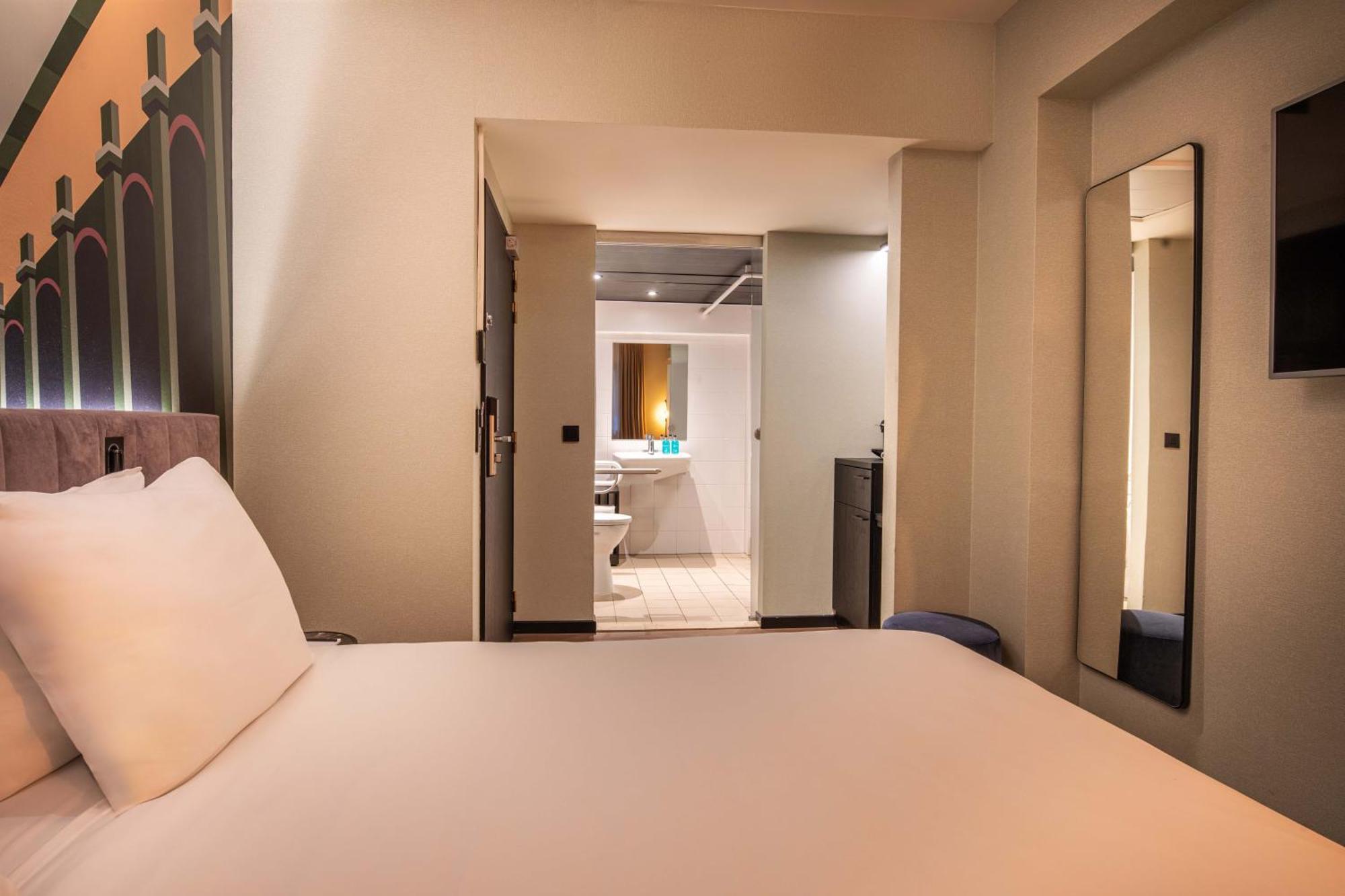 Numa Royal Galleries Aparthotel Brussels
