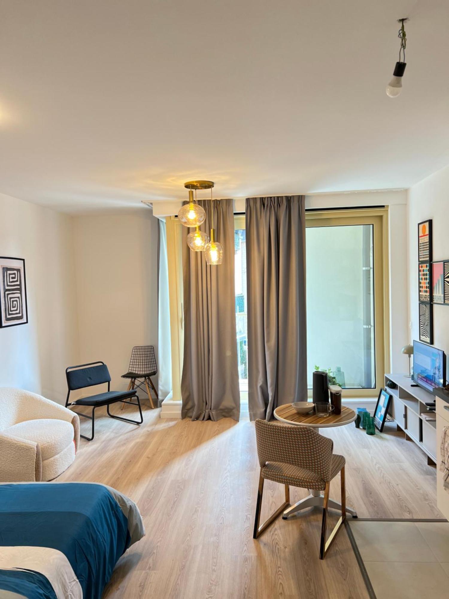 Center Luxe Tours Et Taxi Brussels