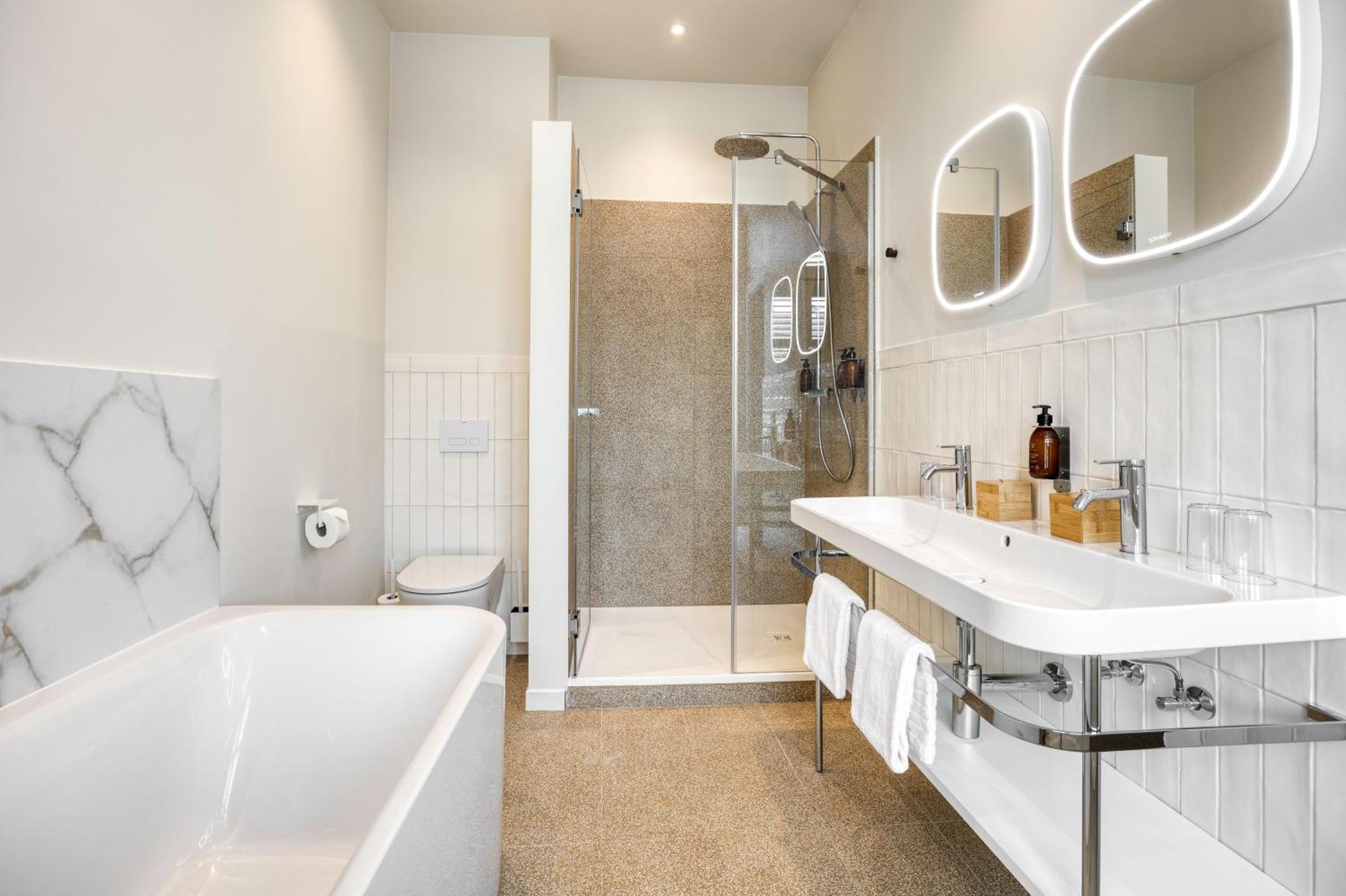 Made In Catherine Hotel 3*