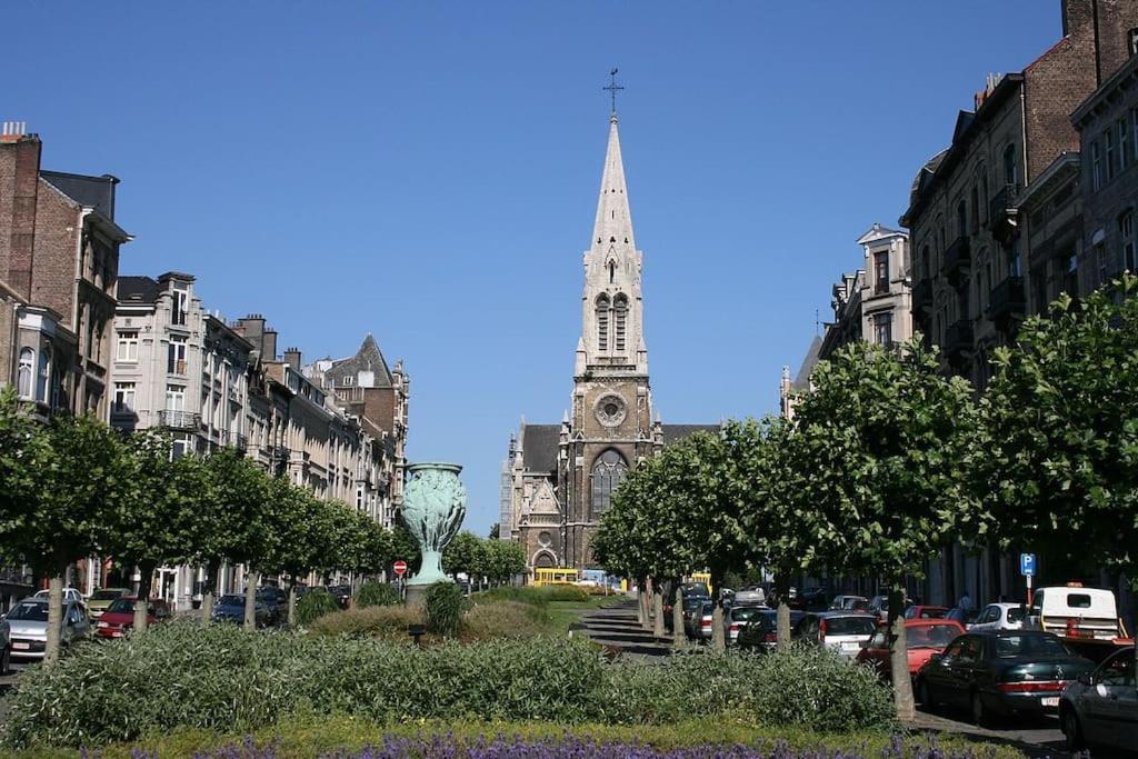 Appartement Charming House With Garden Brussel