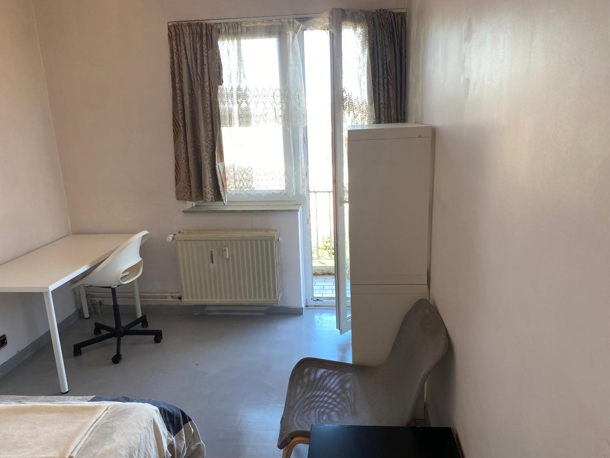 Fly House Koekelberg Gasthof *