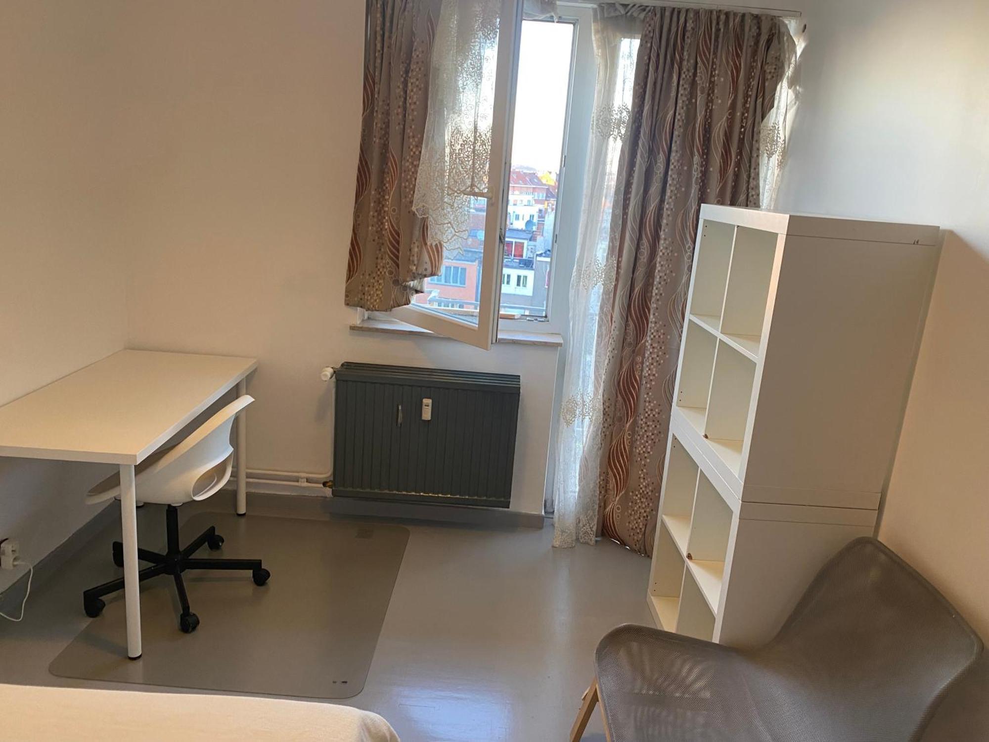 Fly House Koekelberg Sint-Jans-Molenbeek
