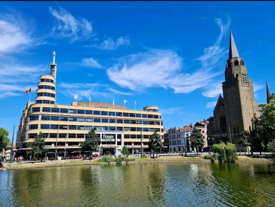 Beautiful 2 Bedroom In Place Flagey Bxl