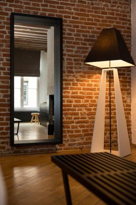 Biệt thự Authentic Belgian Home, Downtown *
