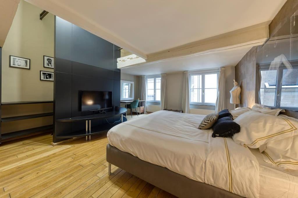 Authentic Belgian Home, Downtown *