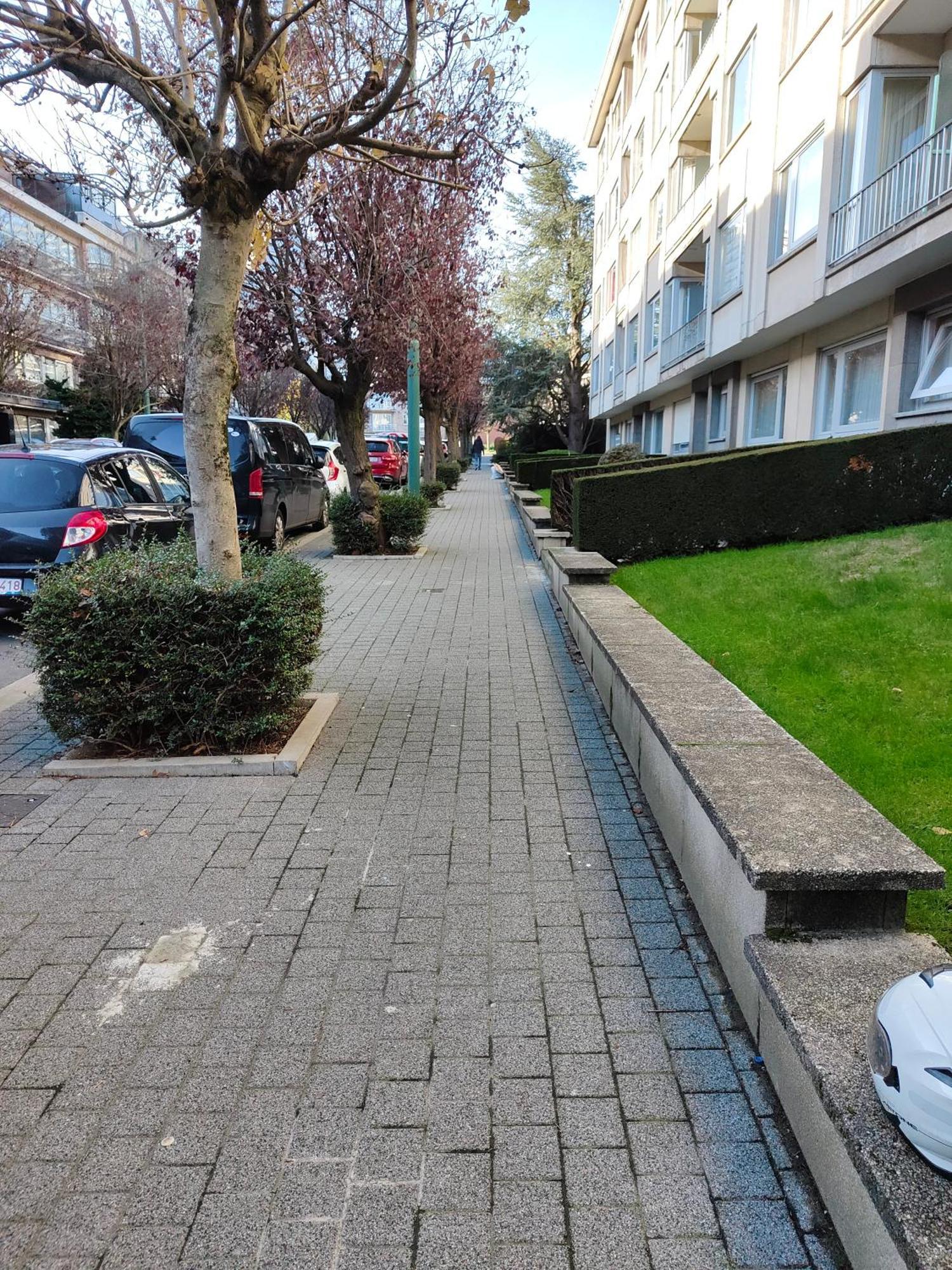 Flat Moderne Et Lumineux * Brussels