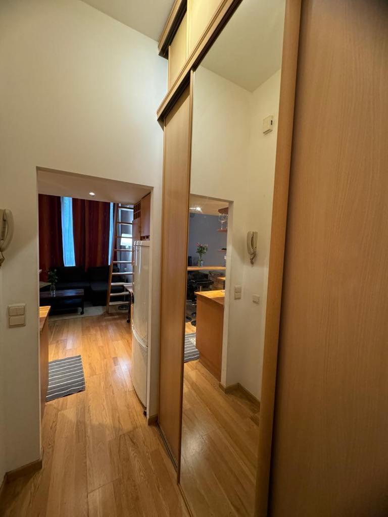 Lisa Apartment *