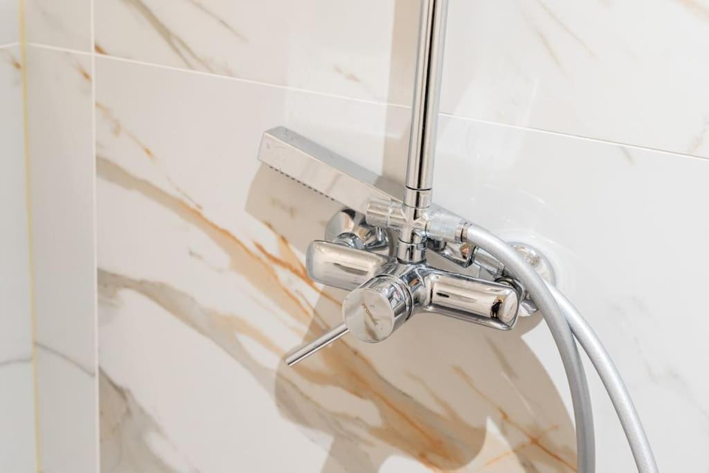 Luxueux 5 Chambre-verifiez Le Numero Sur Les Images * Brüssel