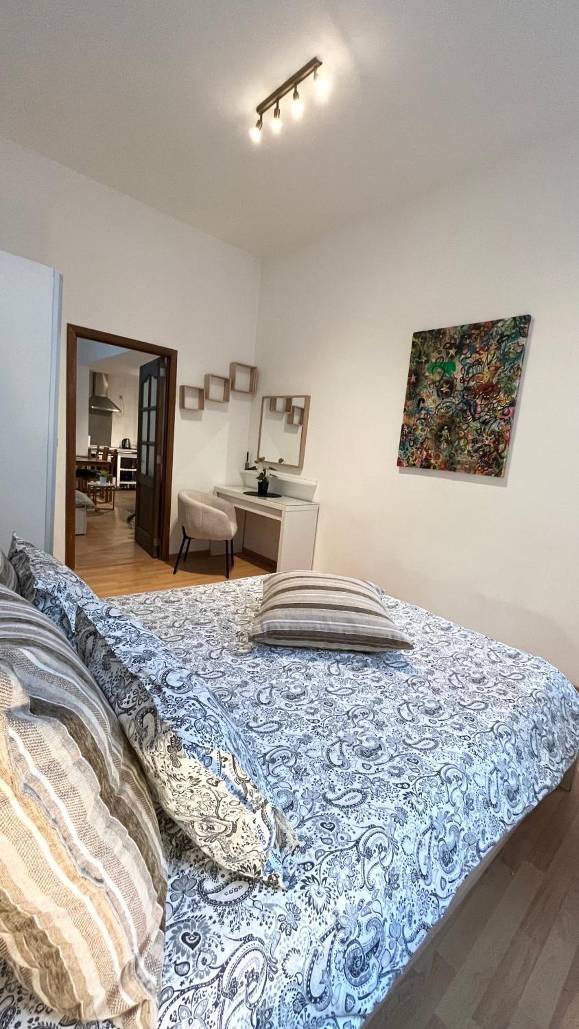 Cosy Flat - Eu District - Center - 4 Persons *