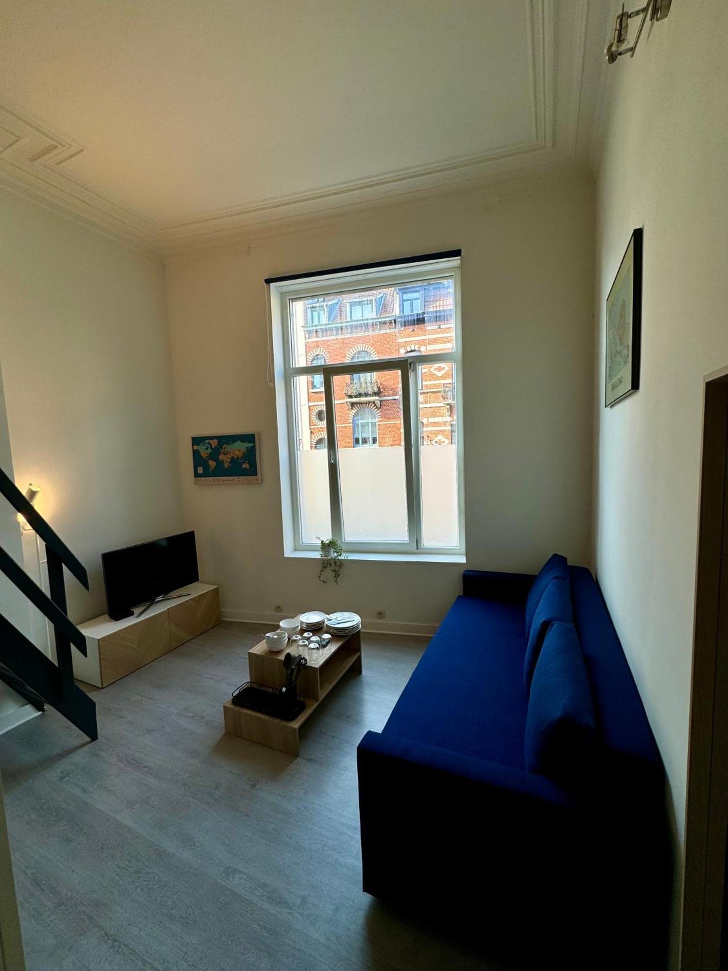 Avec En Mezzanine * Brussels