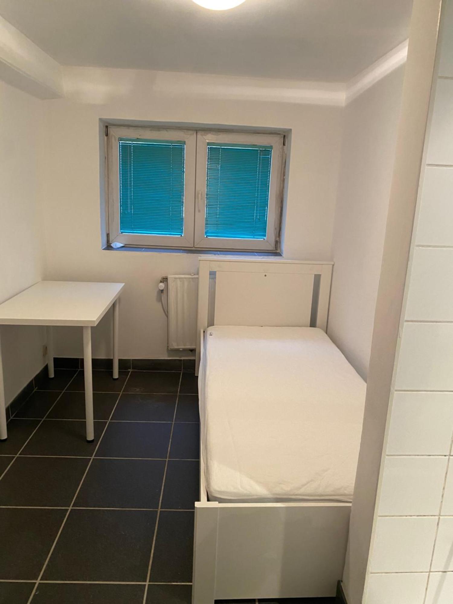 Fly Forest Rez Jardin Brussels