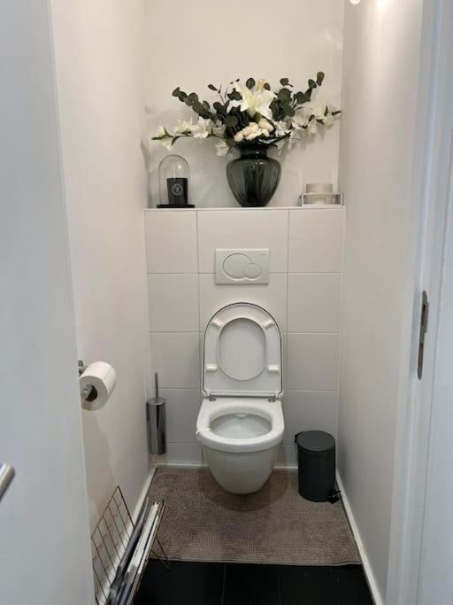 Fully Furnished-eu Quarter-4ppl Apartment