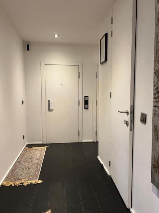 Fully Furnished-eu Quarter-4ppl Apartment Brussels