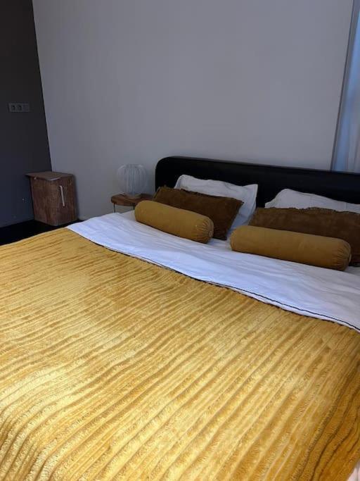 Apartment Fully Furnished-eu Quarter-4ppl