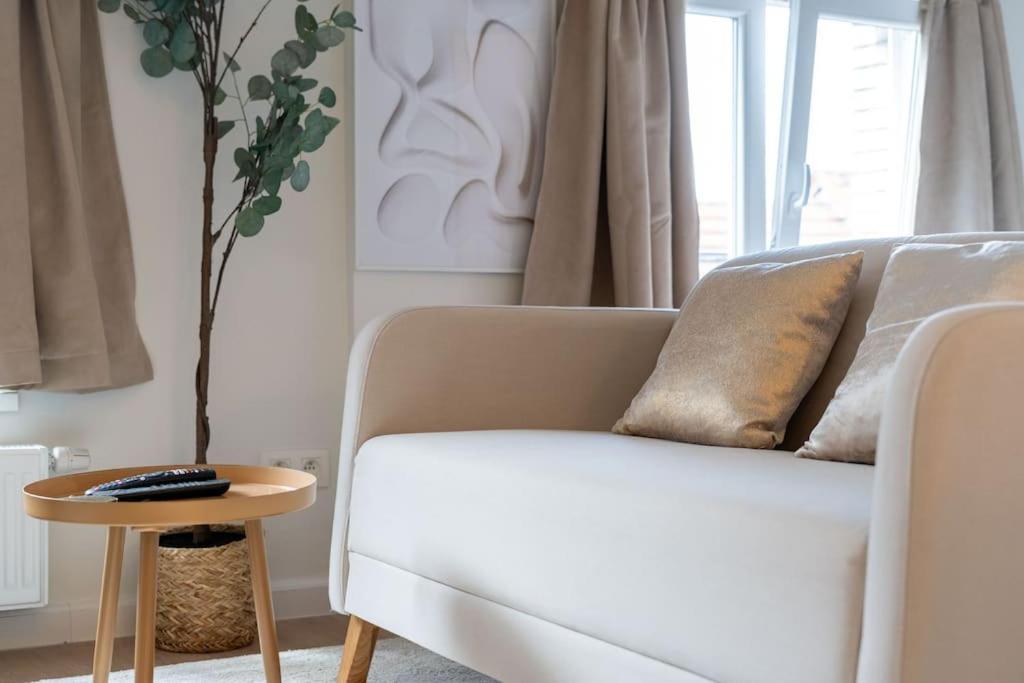 Charmant Studio City Center Apartment *